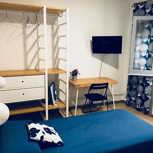 Zimmer mit zwei Einzelbetten
